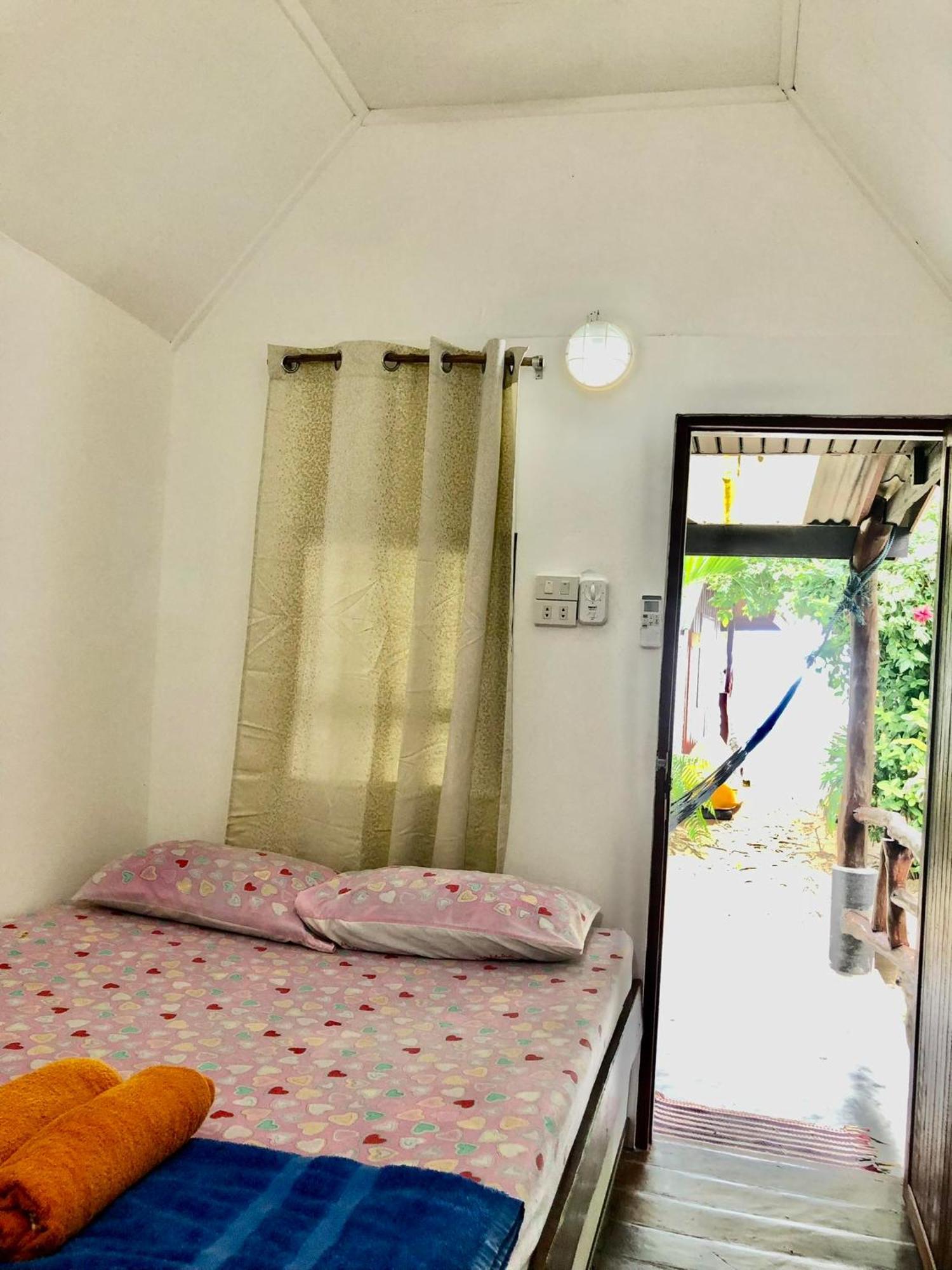 Beer'S House Bungalows เบียร์เฮ้าส์บังกะโล Ban Lamai Zewnętrze zdjęcie